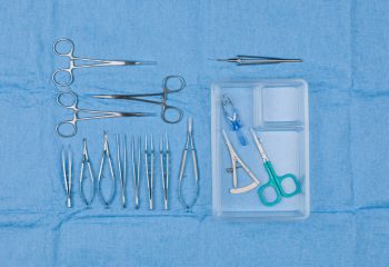 MMK454-1 Malosa Trabeculectomy Pack contents 4